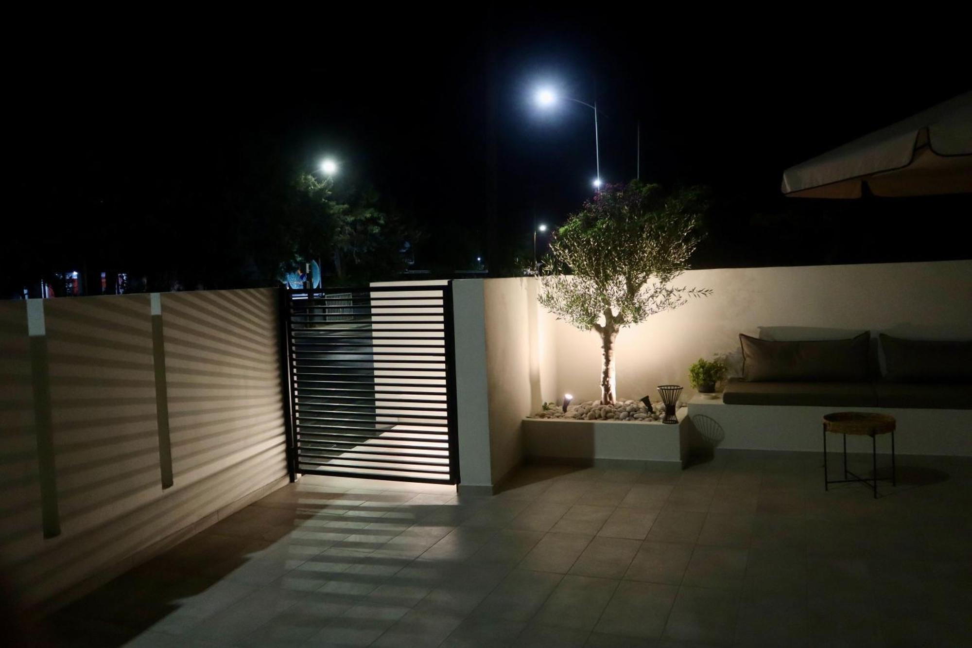 Rhotheon Suites In Ialysos  Exterior foto